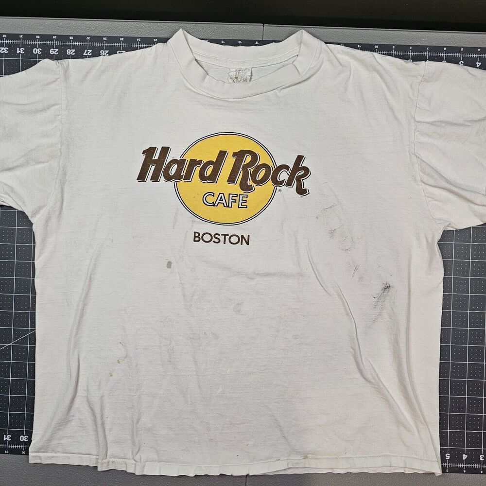 Vintage Hard Rock Cafe Boston Tshirt Mens XL 90s USA Made Single Stitch Grunge